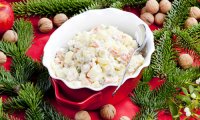 Новогодний салат с куриным филе