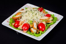 Салат «Цезарь» с курицей Салат «Цезарь» с курицей